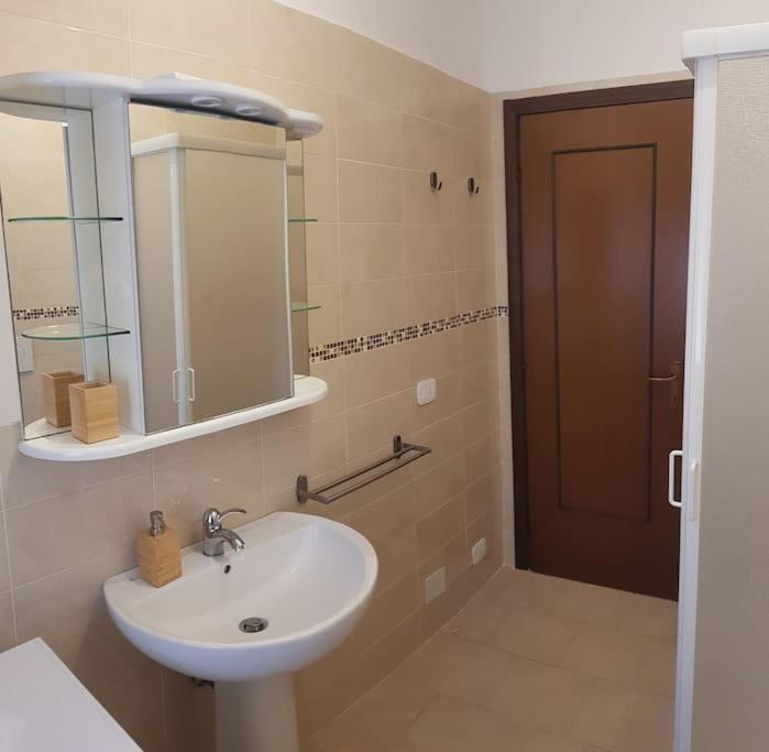 La Casa Di Anita - Golfo Dei Poeti Apartamento San Terenzo Exterior foto